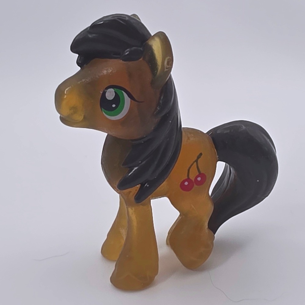 Hasbro‎ My Little Pony 2 inch Brown Good Cond. Cherry Berry Mystery Figure Toy
